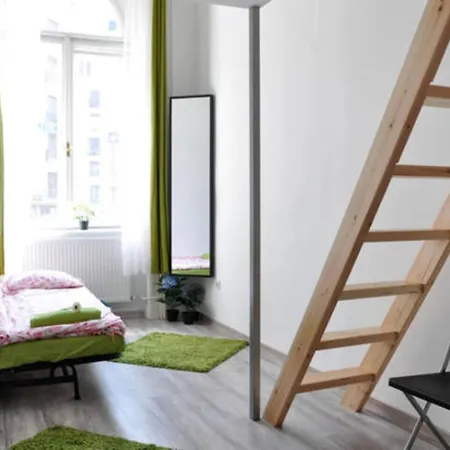 Penzion At Astoria - City Center - Private *